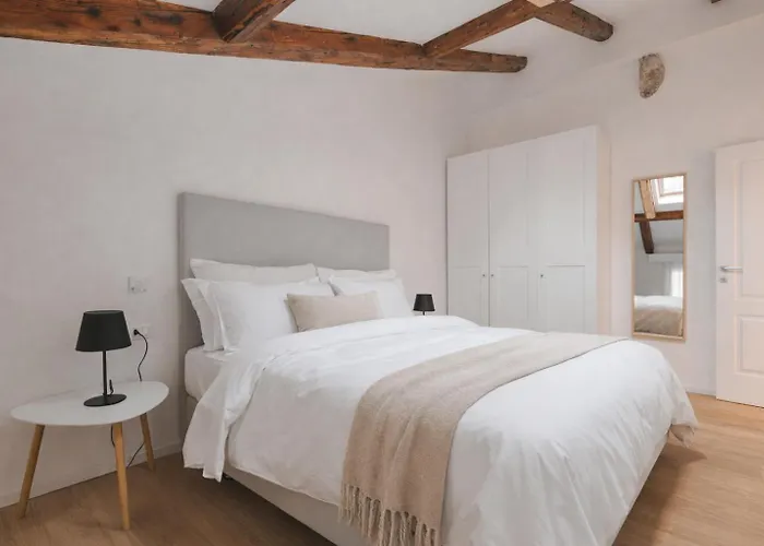 Lux Stazione 51 * טריאסטה