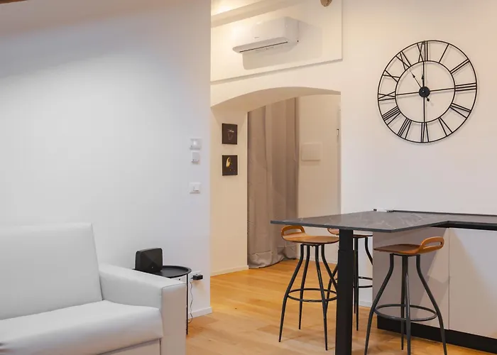 Lux Stazione 51 Lägenhet *