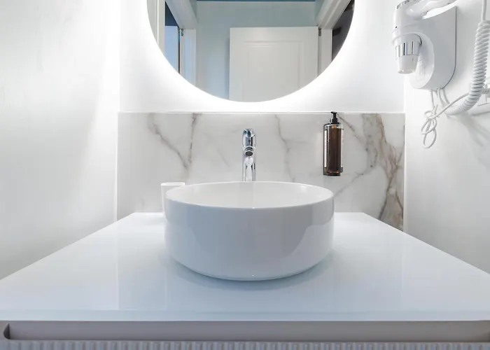 Lägenhet Lux Stazione 51 Trieste